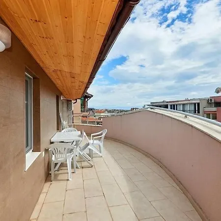 Боряна Apartamento